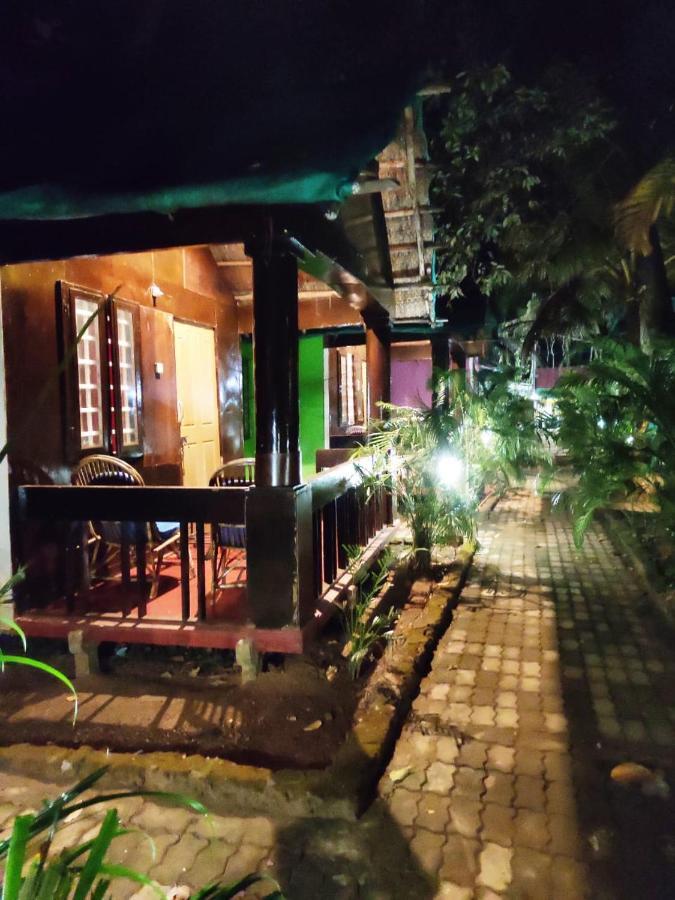 Отель Casa Fiesta Палолем Экстерьер фото